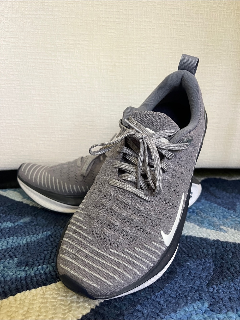 Nike Infinity Run 4 Women’s Gray Athletic Running Shoes